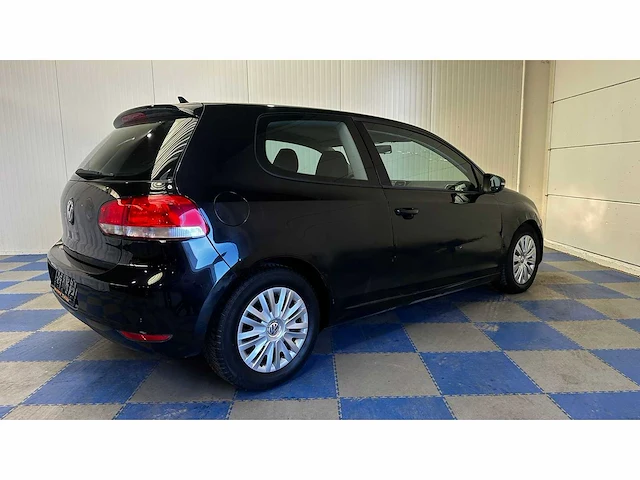 Volkswagen - 2010 - golf - personenauto - afbeelding 11 van  29