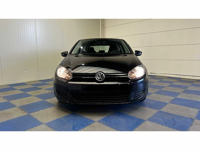 Volkswagen - 2010 - golf - personenauto - afbeelding 19 van  29