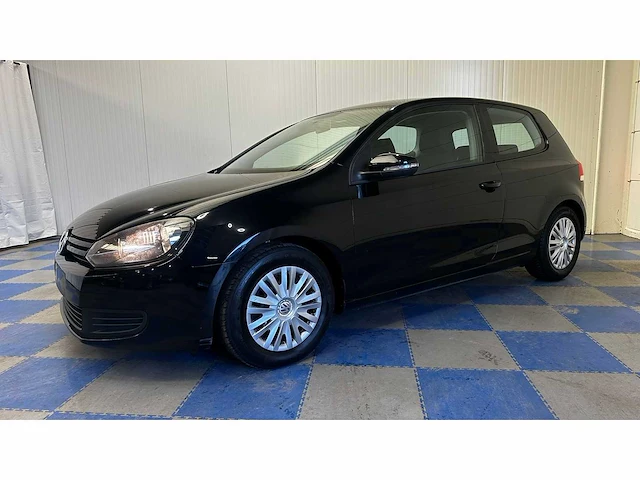 Volkswagen - 2010 - golf - personenauto - afbeelding 21 van  29