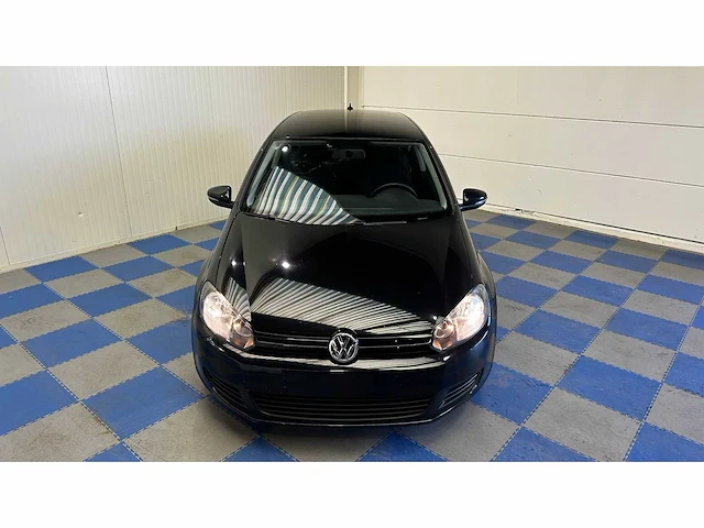 Volkswagen - 2010 - golf - personenauto - afbeelding 23 van  29