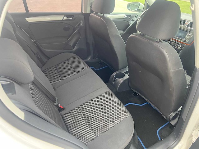 Volkswagen - 2012 - golf 6 - personenauto - afbeelding 14 van  31
