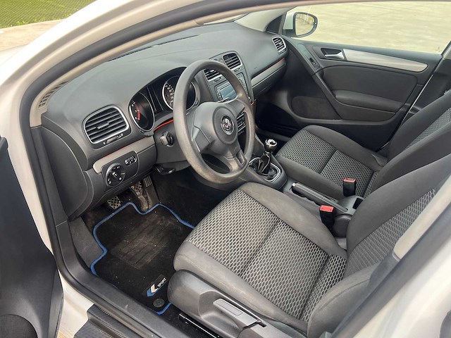 Volkswagen - 2012 - golf 6 - personenauto - afbeelding 18 van  31