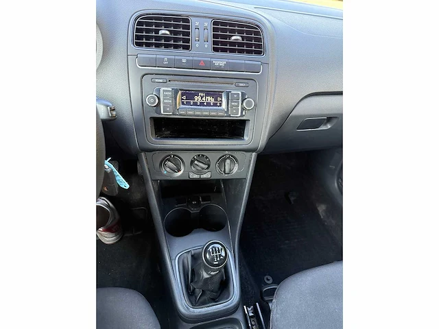 Volkswagen - 2013 - polo - personenauto - afbeelding 6 van  18