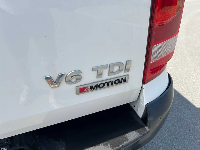 Volkswagen - 2017 - amarok - personenauto - afbeelding 9 van  35