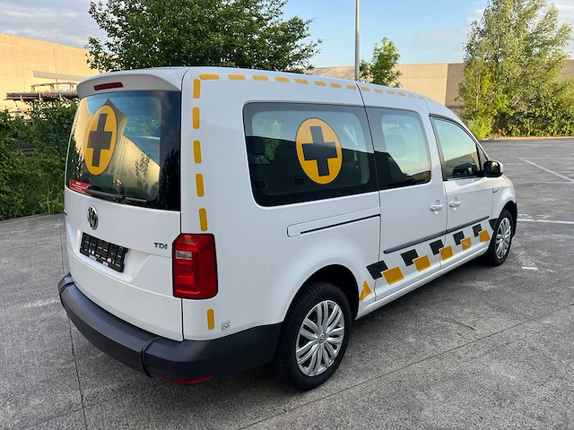 Volkswagen - 2017 - caddy - rolstoelvervoer - personenauto - afbeelding 31 van  32