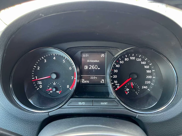 Volkswagen - 2017 - polo - personenauto - afbeelding 9 van  20
