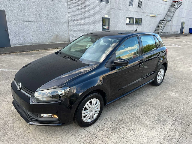 Volkswagen - 2017 - polo - personenauto - afbeelding 1 van  20