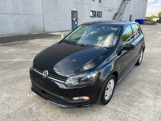 Volkswagen - 2017 - polo - personenauto - afbeelding 14 van  20