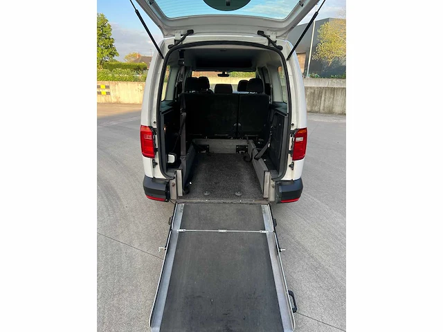 Volkswagen - 2018 - caddy - rolstoelgebruik - personenauto - afbeelding 8 van  33