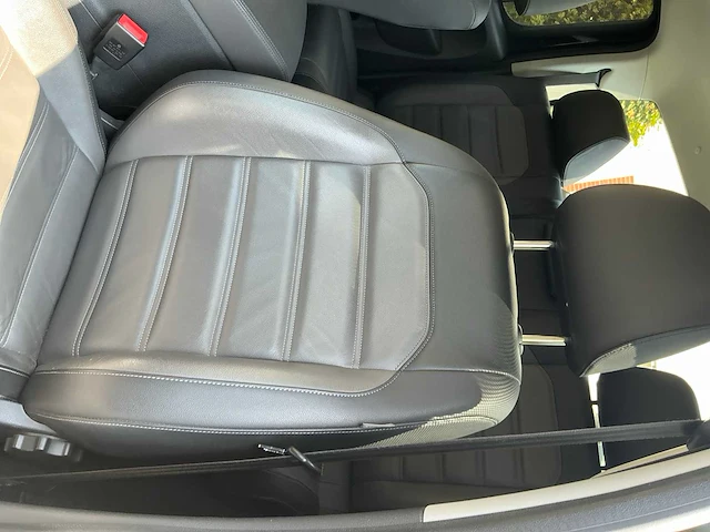 Volkswagen - amarok - car - 2021 - afbeelding 11 van  26