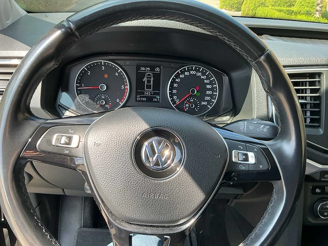 Volkswagen - amarok - car - 2021 - afbeelding 25 van  26