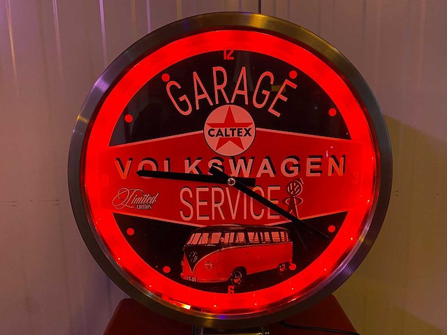 Volkswagen - benzinepomp kast - decor object - afbeelding 1 van  5