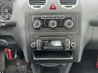 Volkswagen - caddy - beach - camper - afbeelding 4 van  14