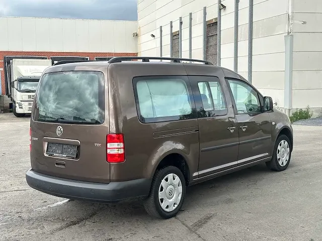 Volkswagen - caddy - beach - camper - afbeelding 8 van  14