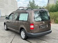 Volkswagen - caddy - beach - camper - afbeelding 10 van  14