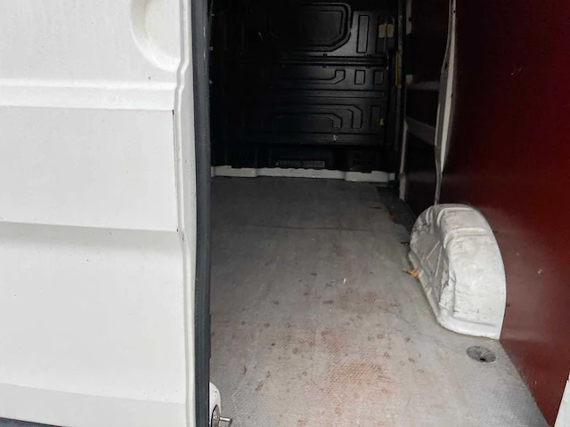 Volkswagen - crafter - synie - van - afbeelding 5 van  22