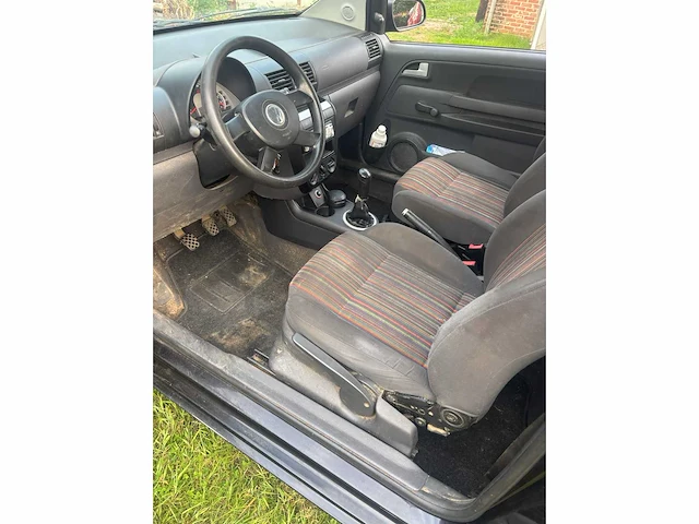 Volkswagen - fox - car - afbeelding 19 van  21