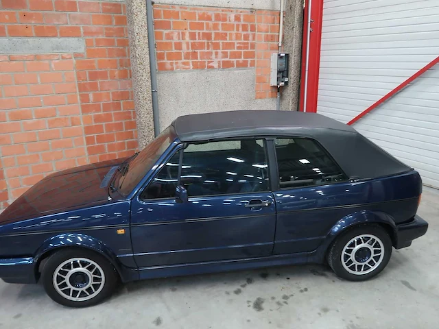 Volkswagen - golf - cabriolet - volkswagen golf 1 cabrio - afbeelding 27 van  99