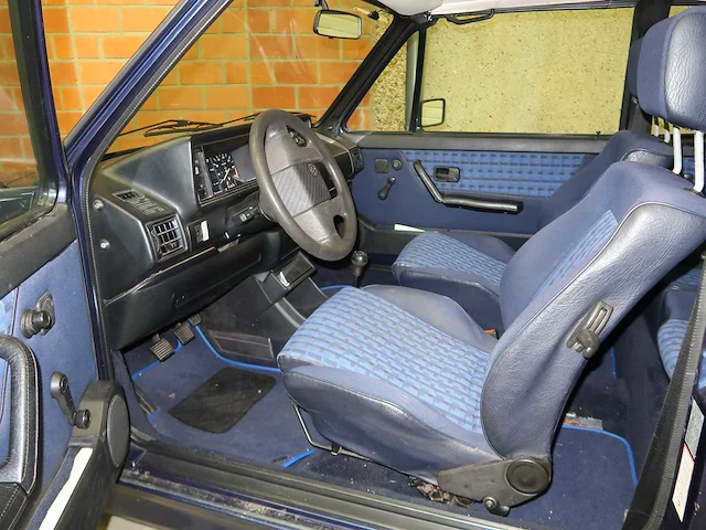 Volkswagen - golf - cabriolet - volkswagen golf 1 cabrio - afbeelding 47 van  99