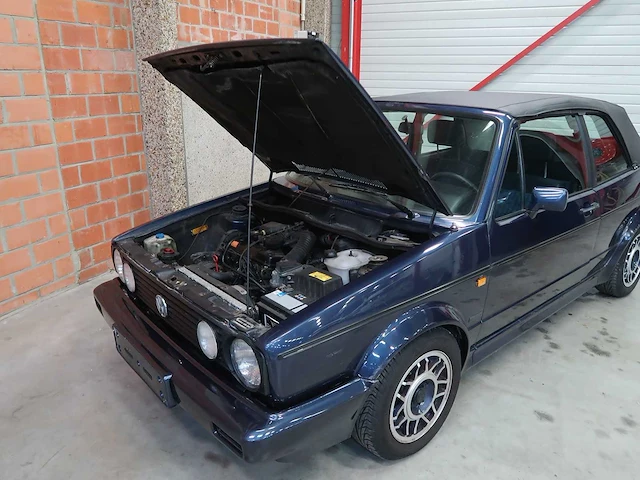 Volkswagen - golf - cabriolet - volkswagen golf 1 cabrio - afbeelding 63 van  99