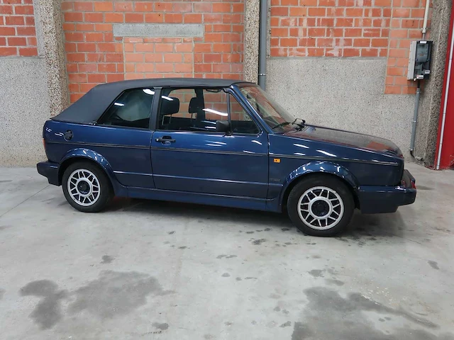 Volkswagen - golf - cabriolet - volkswagen golf 1 cabrio - afbeelding 85 van  99