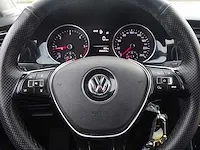 Volkswagen - golf - personenauto - afbeelding 11 van  28