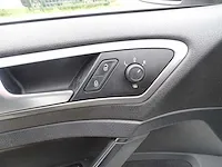 Volkswagen - golf - personenauto - afbeelding 19 van  28