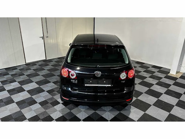Volkswagen - golf - plus - personenauto - afbeelding 17 van  44