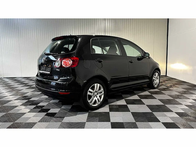 Volkswagen - golf - plus - personenauto - afbeelding 20 van  44