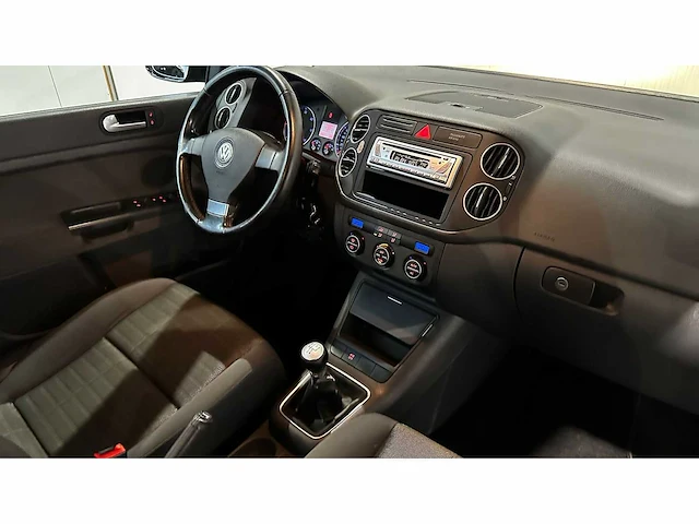 Volkswagen - golf - plus - personenauto - afbeelding 25 van  44