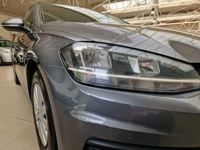 Volkswagen - golf - variant - car - 2017 - afbeelding 5 van  21