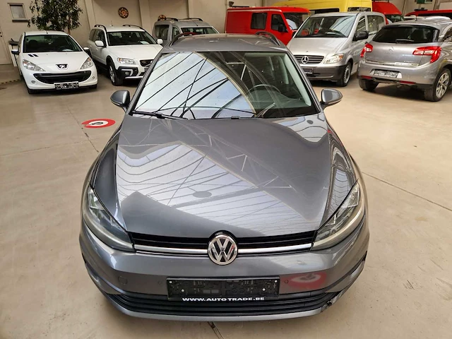 Volkswagen - golf - variant - car - 2017 - afbeelding 6 van  21