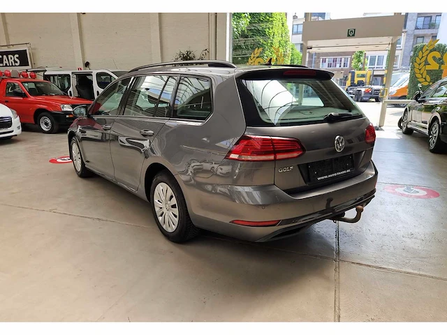 Volkswagen - golf - variant - car - 2017 - afbeelding 18 van  21
