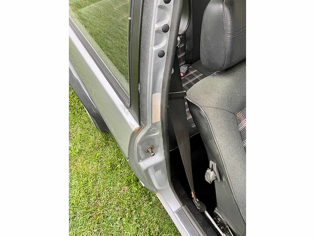 Volkswagen - golf 1 - oldtimer - afbeelding 15 van  37