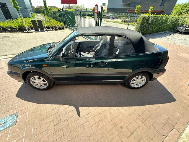 Volkswagen - golf cabrio - 1.8 benz. - oldtimer - afbeelding 3 van  16