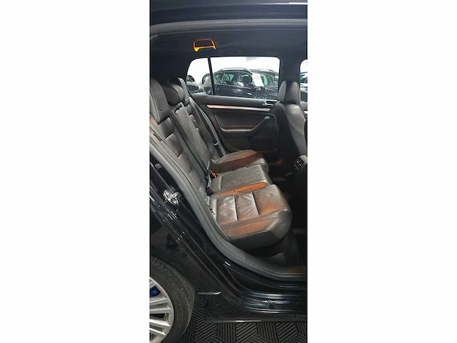 Volkswagen - golf r32 - 2007 - * 3.2 fsi - v6 - 24v - 250 pk. * 4motion - dsg automaat * volledige opties - - afbeelding 16 van  47