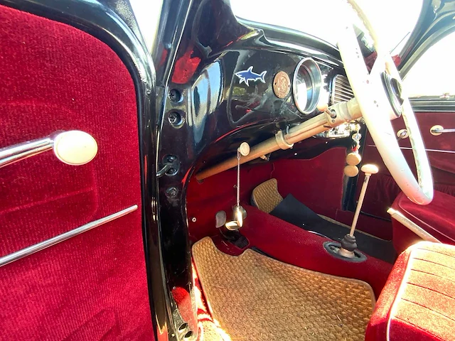Volkswagen - kever - kever - oldtimer - afbeelding 18 van  43