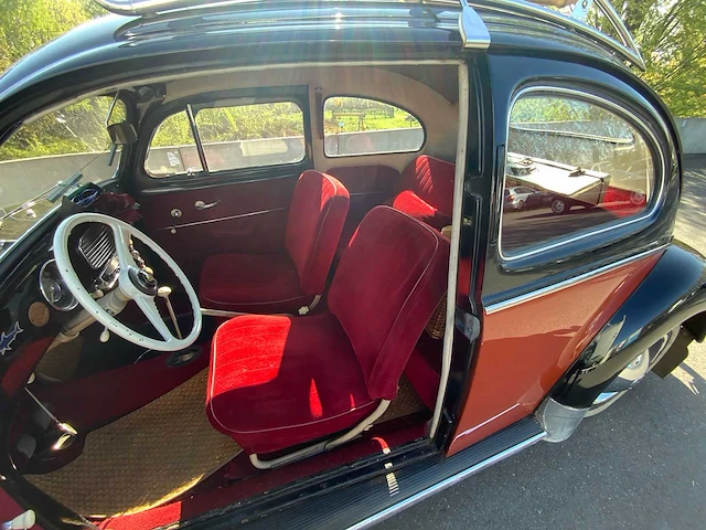 Volkswagen - kever - kever - oldtimer - afbeelding 21 van  43