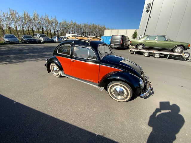 Volkswagen - kever - kever - oldtimer - afbeelding 34 van  43
