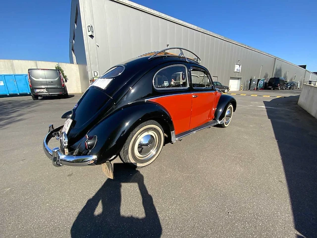 Volkswagen - kever - kever - oldtimer - afbeelding 40 van  43