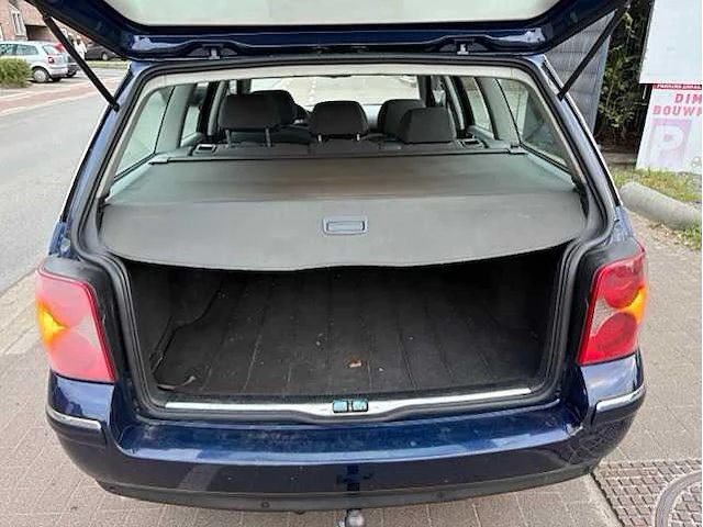 Volkswagen - passat variant - 1.9 tdi turijn - car - afbeelding 16 van  16