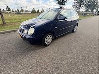 Volkswagen - polo - 1.4-16v highline - car - 2003 - afbeelding 1 van  17