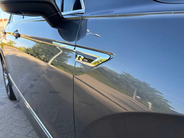 Volkswagen - tiguan - car - 2018 - afbeelding 19 van  33