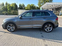 Volkswagen - tiguan - car - 2018 - afbeelding 12 van  33