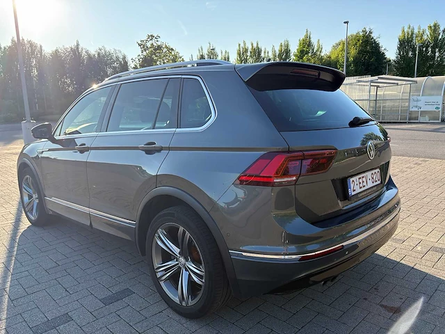 Volkswagen - tiguan - car - 2018 - afbeelding 23 van  33