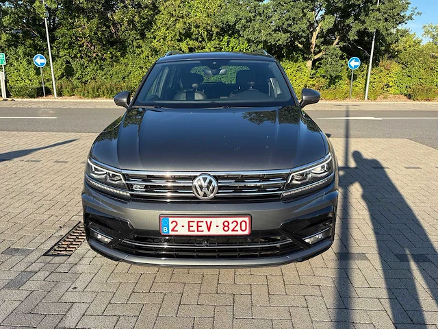 Volkswagen - tiguan - car - 2018 - afbeelding 32 van  33