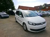 Volkswagen - touran - personenauto - 2011 - afbeelding 1 van  10