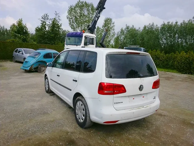 Volkswagen - touran - personenauto - 2011 - afbeelding 4 van  10