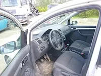 Volkswagen - touran - personenauto - 2011 - afbeelding 8 van  10