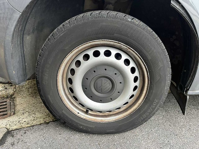Volkswagen - transporter - van - afbeelding 8 van  18